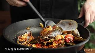 与光料理的直播间