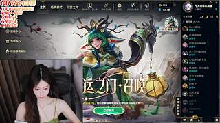 大白白：最无聊的事就是坐在电脑前面玩手机