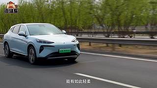 逗斗车的直播间