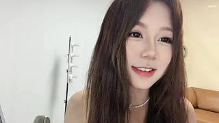 栀栀乌龙ovo的直播间