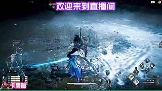 缓步河堤细观垂柳轻拂清波