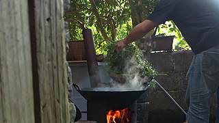 乡土记食的直播间