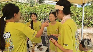 三中团播！人捧人。
