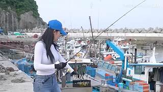 【路亚钓鱼】韩国美女在线钓鱼