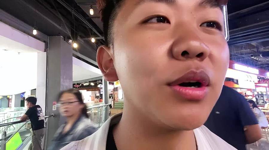 郑州唐伯虎大豪的直播间