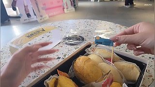 来这里喂猪就好啦