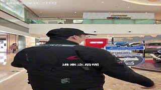 摸摸爱摩托的直播间
