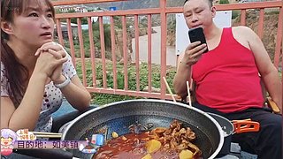 大吉大利，今晚吃鸡。 12776147