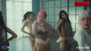 风又摇醒昨夜的梦