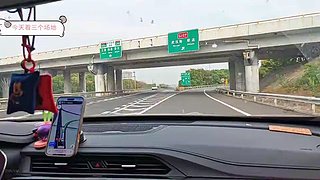回到武汉家马上直播，下午看场地