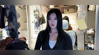 守寝人崽崽大王的直播间