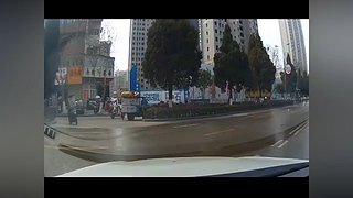 车祸集锦两行泪
