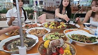 她真的不一样！ 55555