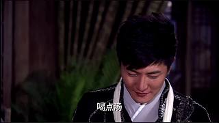 手撕俄罗斯蓝罐大鱼