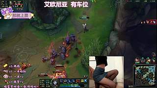 不知为何 疯狂对你执着