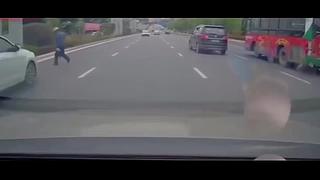 车祸集锦两行泪