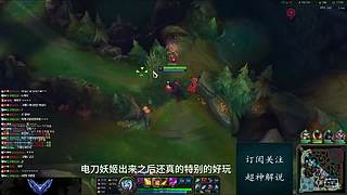 站在峡谷之巅的男人