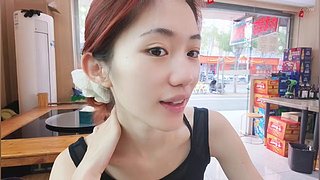 来看余sir扑通