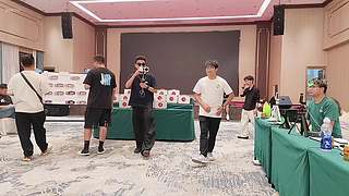 谢谢你们来！！