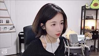 【早檔新人】唱歌短發笑眼妹~