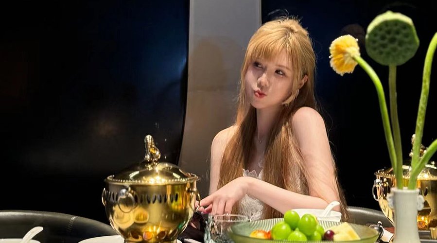 七日不见 如隔一周