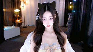 漂亮的话我不会说 但漂亮的我正在说话