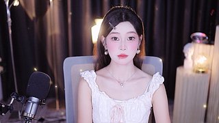 上学时候暗恋的女生
