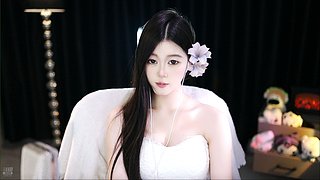 不知道 我的身材很曼妙