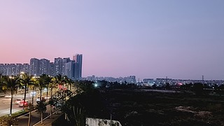 哈士奇烤平菇的直播间