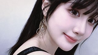 很害羞 出门都走下水道~