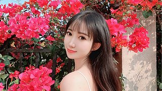 弹唱若甜的直播间