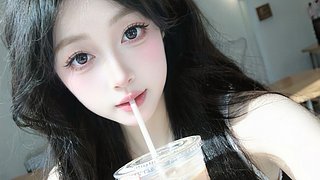 你说世界无趣 我出现喽~