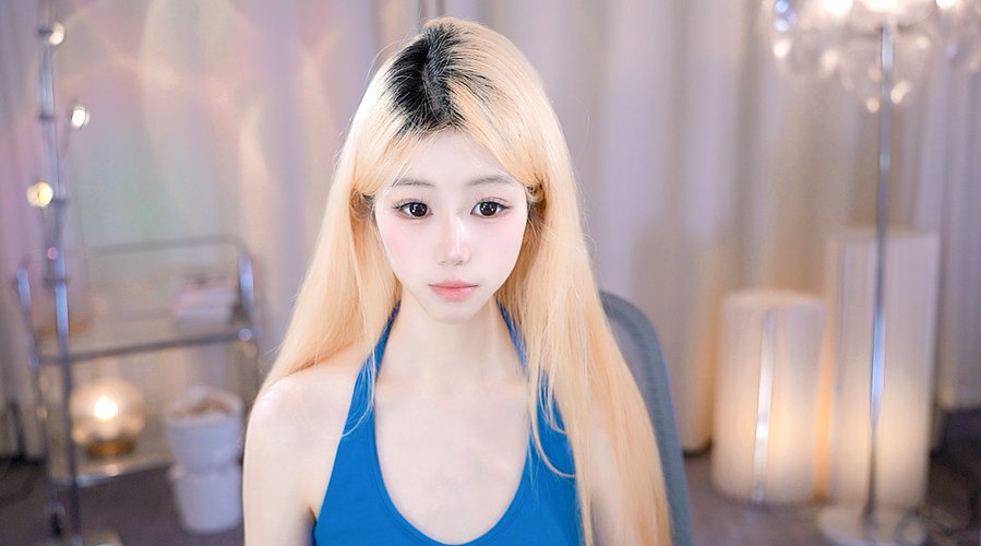 新人第一天直播 12833974