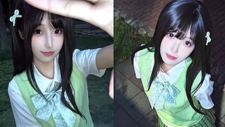 到底在偷看什么
