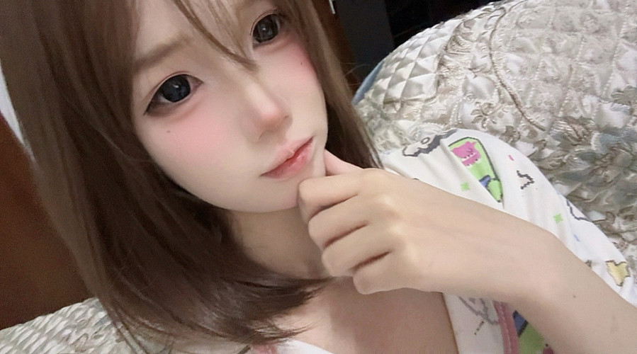 你在哪里 我一个人直播好害怕