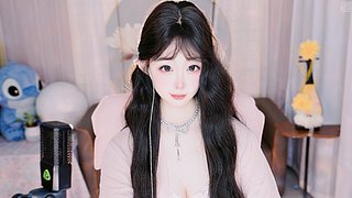 02年，天蝎，甜妹