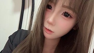 中鱼贝壳沉淀中
