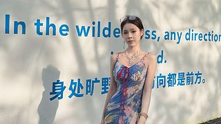 新人直播第一天 猜猜在聊什么