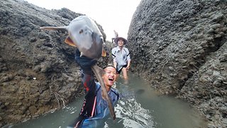 兄弟赶海，带你看遍天下海鲜