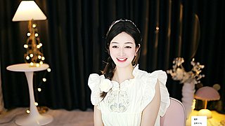 呆萌小女孩