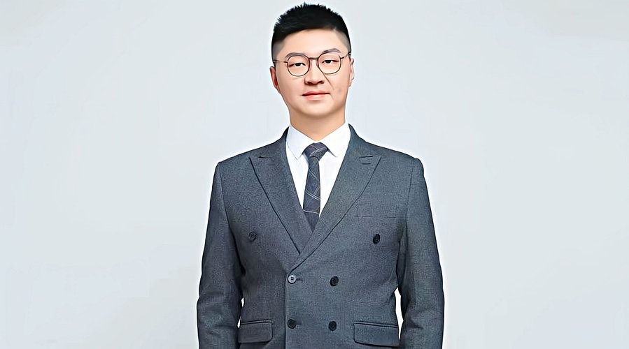 全平台最能唠的一男的